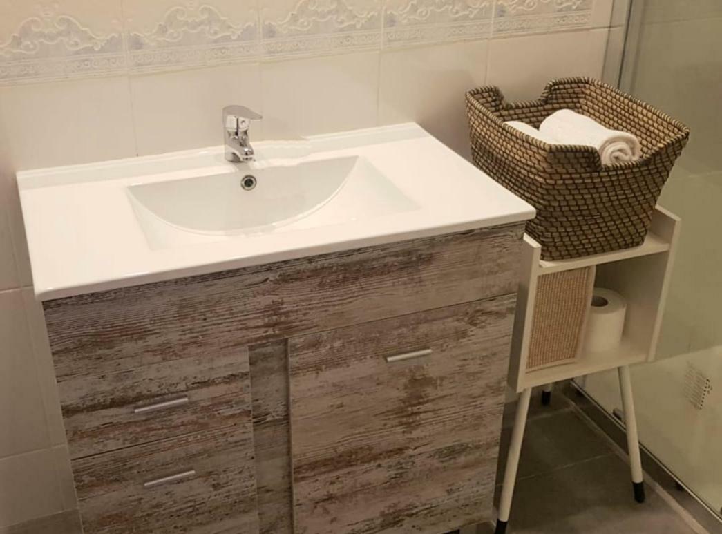 Ch Apartamento Plaza Del Angel - Semisotano มาดริด ภายนอก รูปภาพ